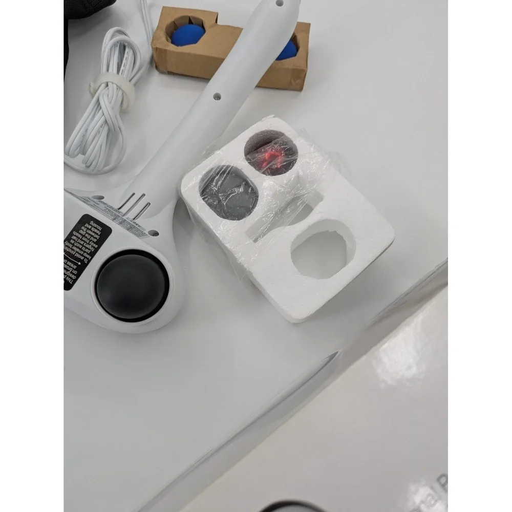 Percussion Massager with‎ soft Gel Heads & Heat The Sharper Image Personal